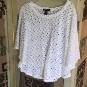 BUNDLE Lace poncho
